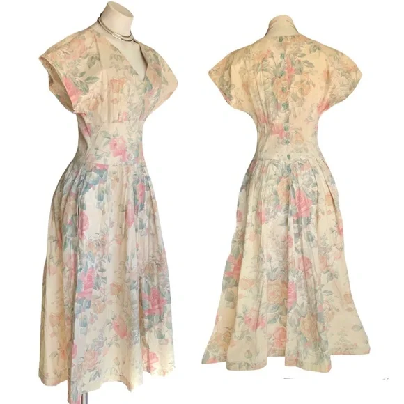 v i n t a g e :: Pastel Floral Romantic Cottagecore ILGWU Dress - Picture 2 of 14